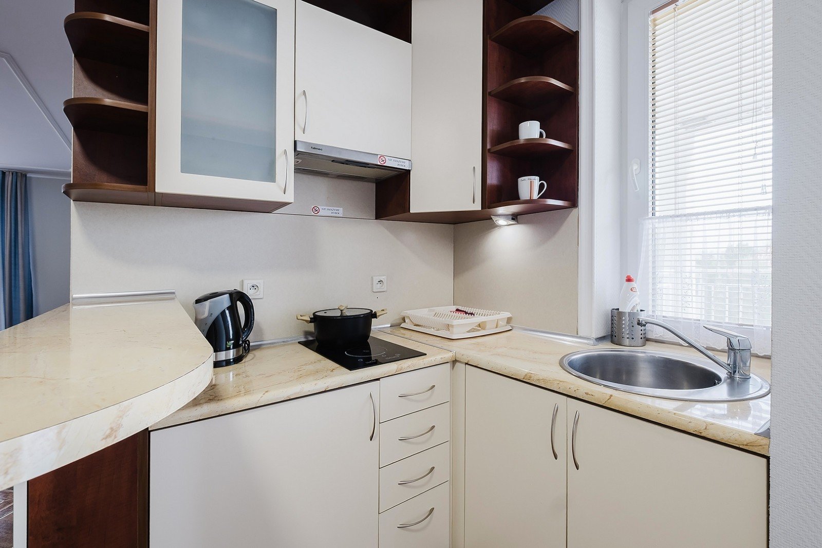 Apartament Eryk 8 — wnętrze noclegu