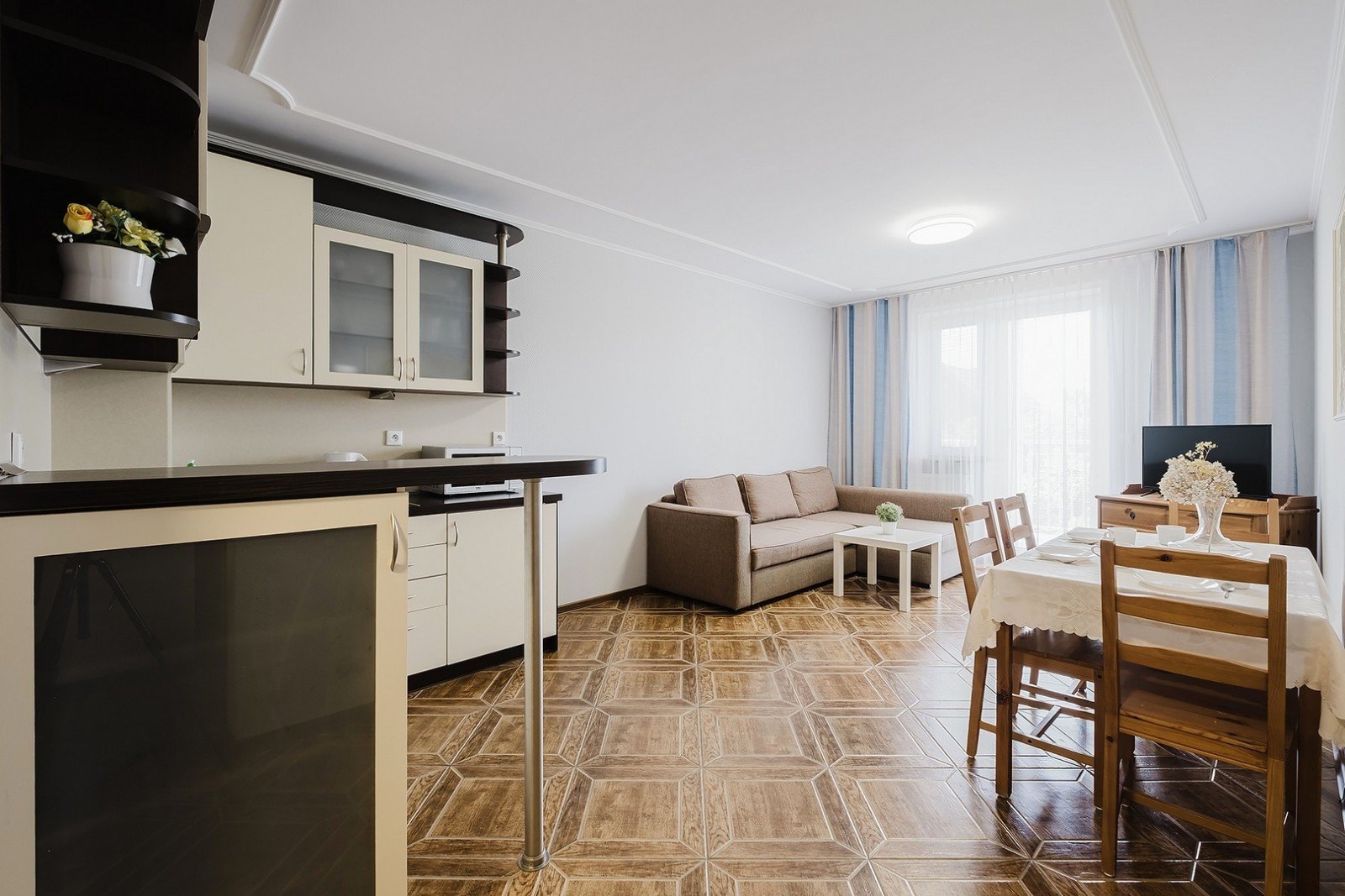Apartament Eryk 5 — wnętrze noclegu