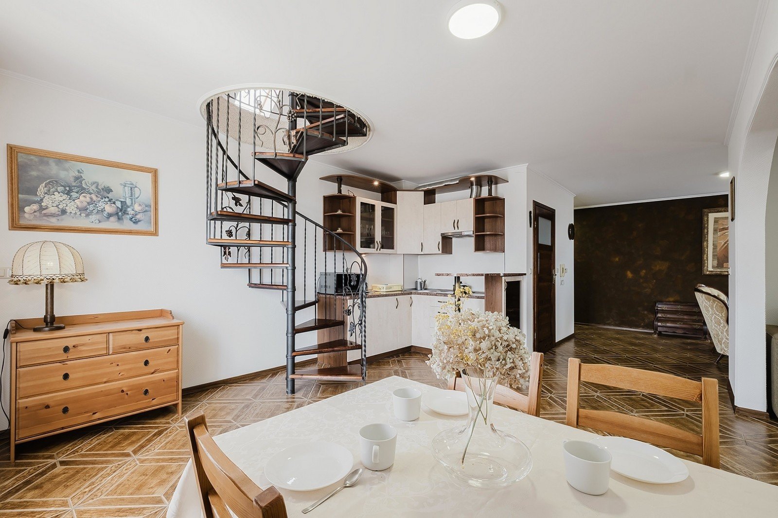 Apartament Eryk 10 — wnętrze noclegu