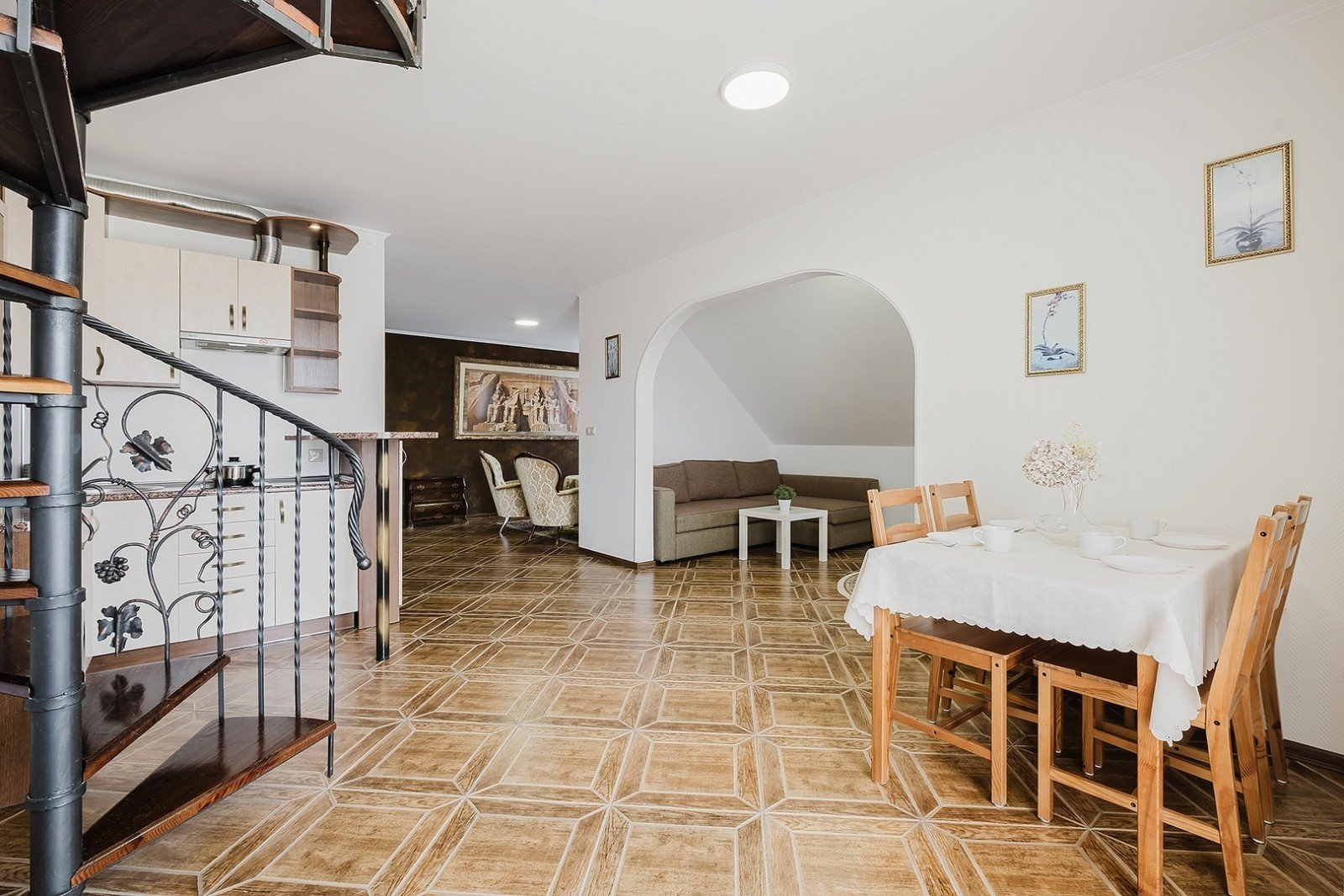 Apartament Eryk 10 — wnętrze noclegu
