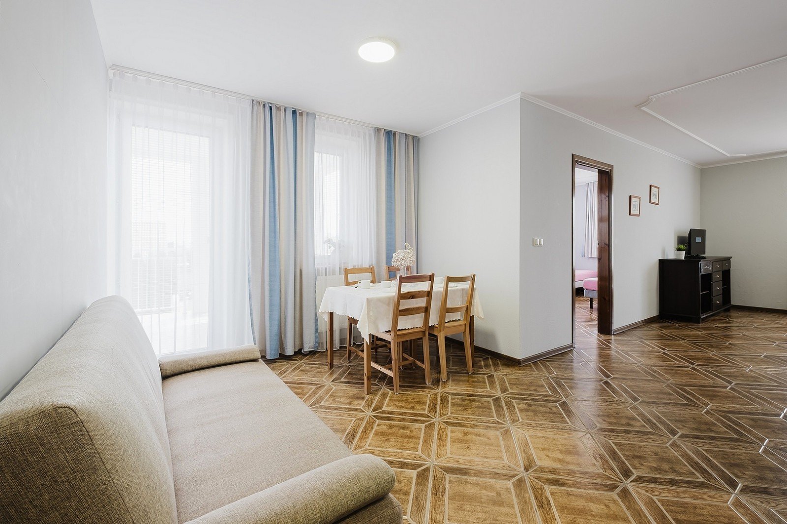 Apartament Eryk 6 — wnętrze noclegu