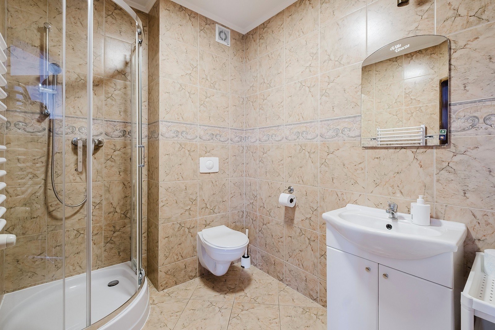 Apartament Eryk 12 — wnętrze noclegu