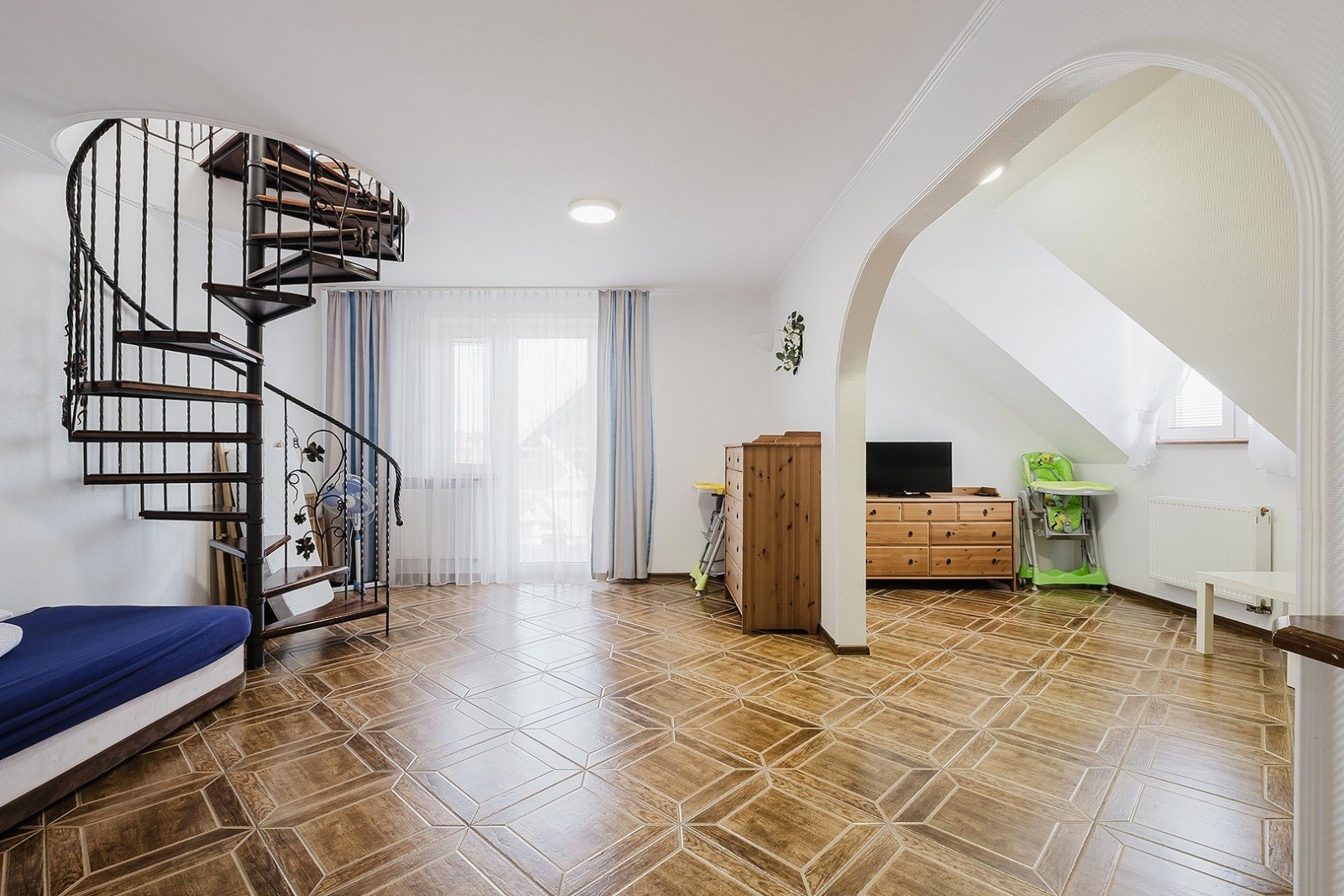 Apartament Eryk 12 — wnętrze noclegu